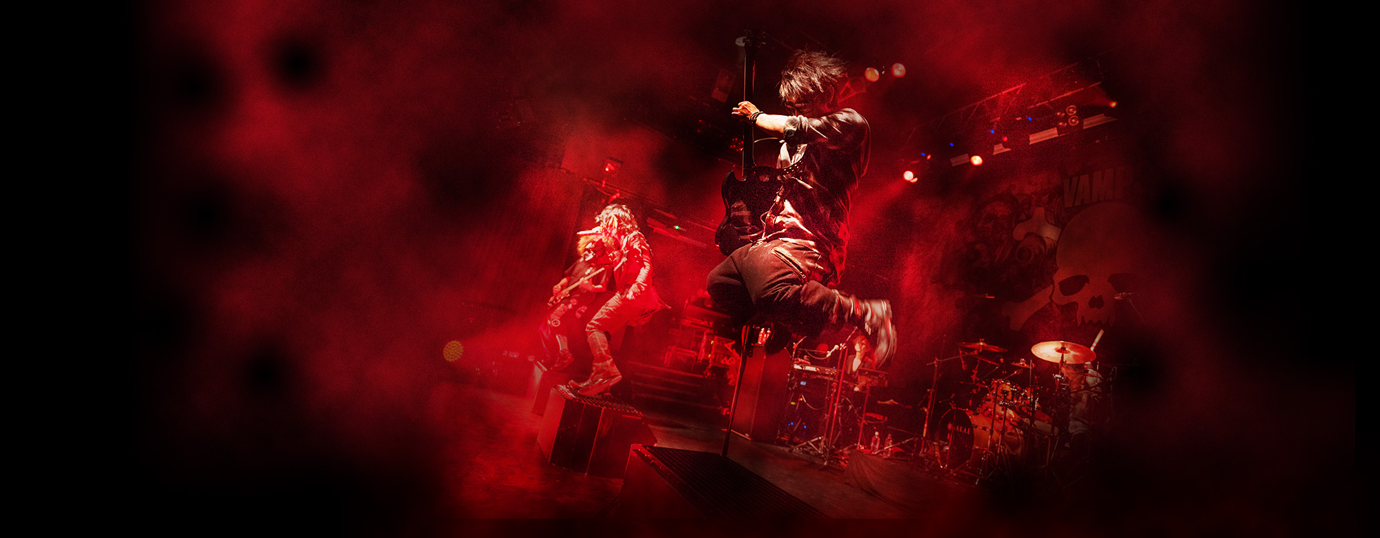 VAMPS LIVE 2014-2015 SPECIAL SITE